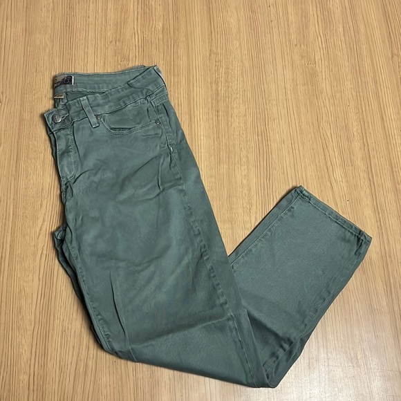 Paige Roxie Capri 29 Cotton & Spandex Mix in Green/Grey tone - Picture 1 of 6